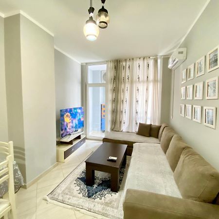 Pleasing Place With Free Parking On Site In Tirana Komuna E Parisit 외부 사진