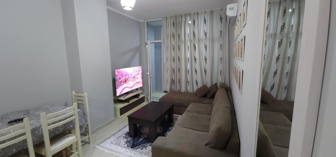 Pleasing Place With Free Parking On Site In Tirana Komuna E Parisit 외부 사진