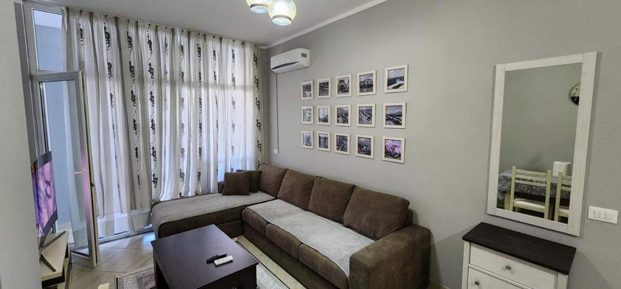 Pleasing Place With Free Parking On Site In Tirana Komuna E Parisit 외부 사진