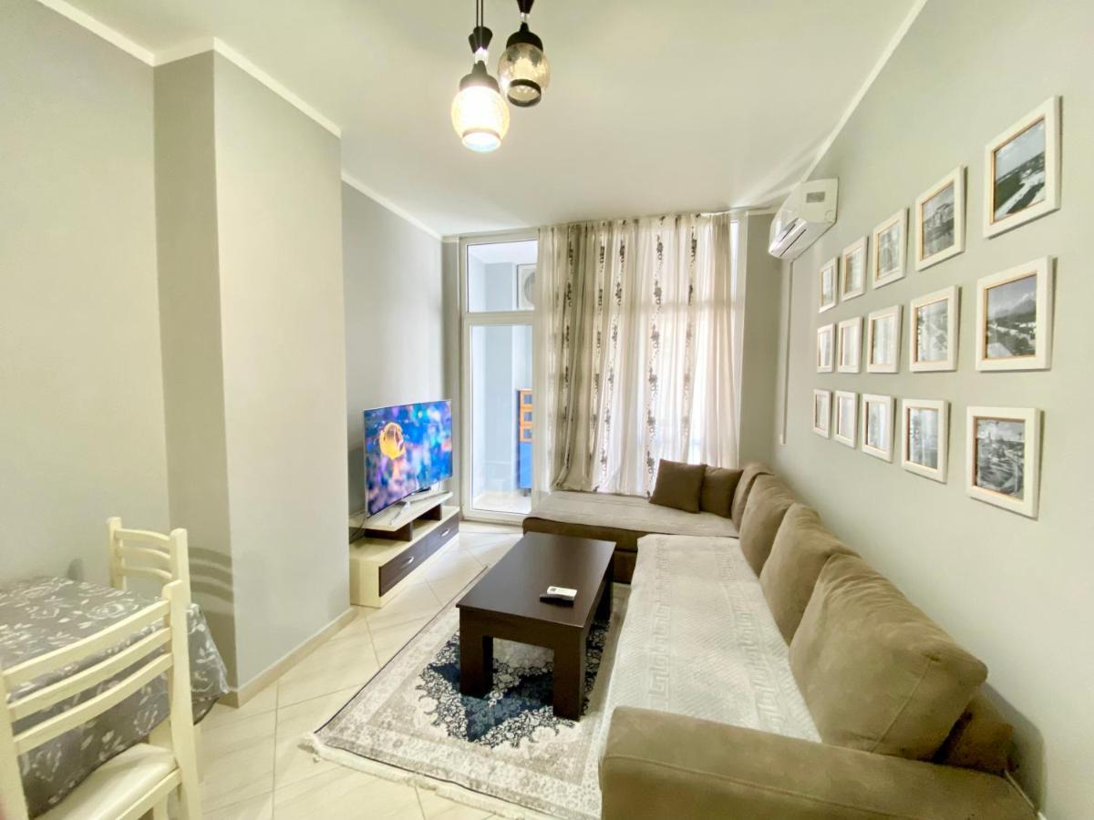 Pleasing Place With Free Parking On Site In Tirana Komuna E Parisit 외부 사진