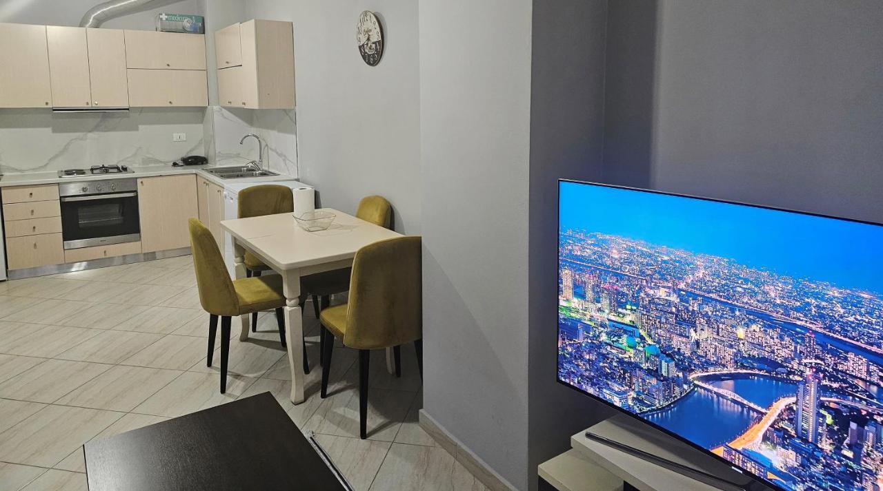 Pleasing Place With Free Parking On Site In Tirana Komuna E Parisit 외부 사진